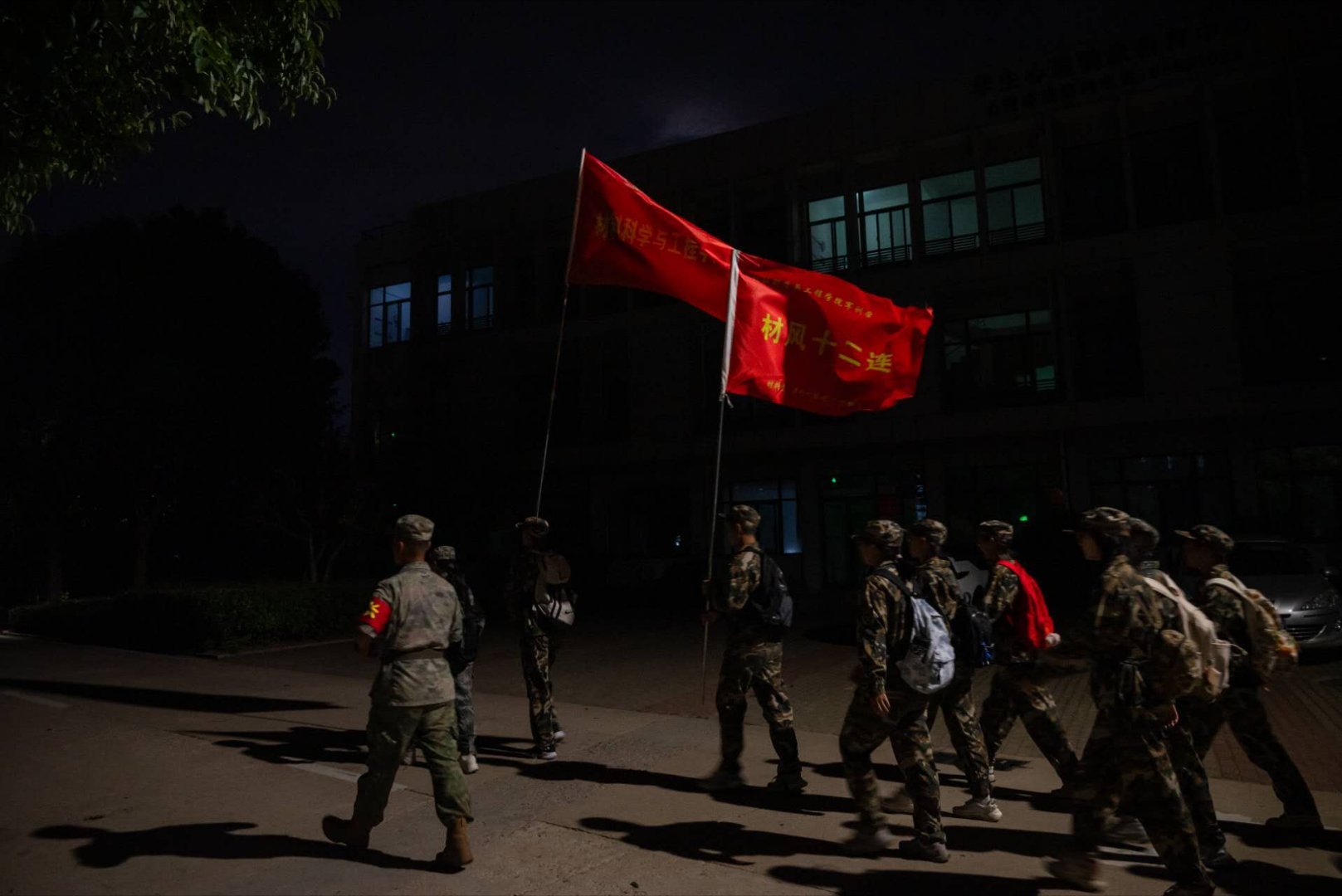 开云app在线下载-毕尔巴鄂竞技发布备战花絮，今晚完成体检，足总杯任务艰巨，纪律约束更严格