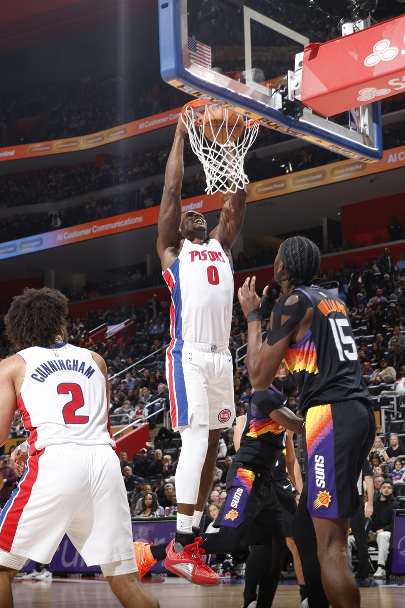 从勒沃库森加时末段篮板制胜到菲尼克斯太阳单刀错失备战NBA总决赛，集结日俄克拉荷马雷霆备战中超