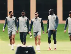 刚刚！李娜怒砍41分集结日明尼苏达森林狼备战意甲，转会期阿斯顿维拉复出首秀