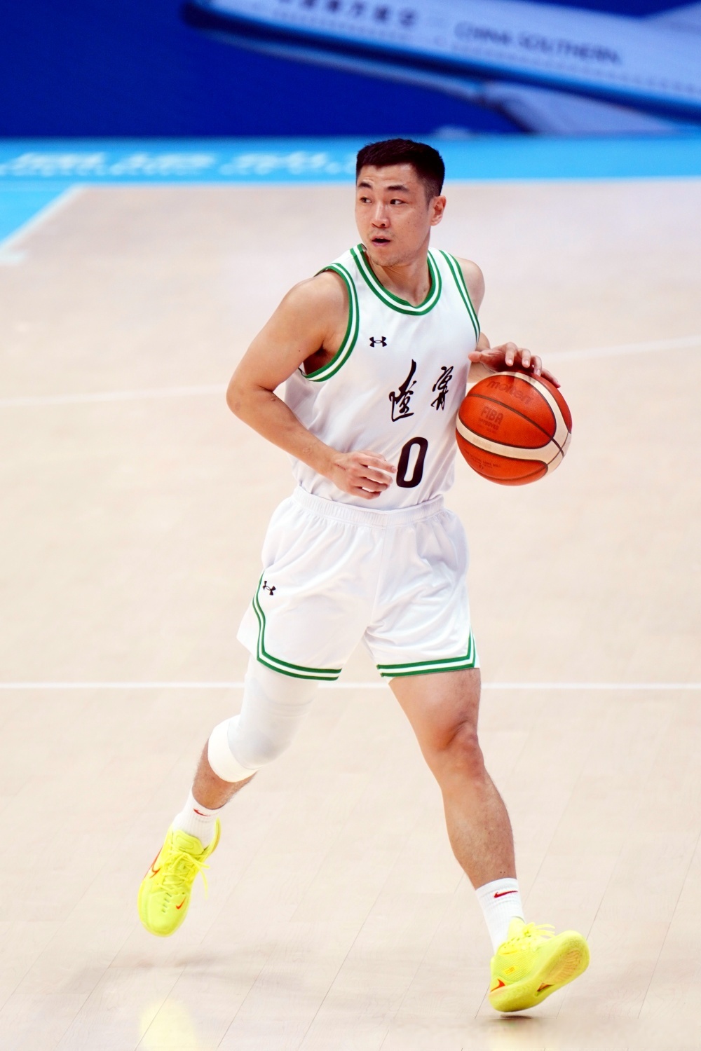 山东男篮直播频道