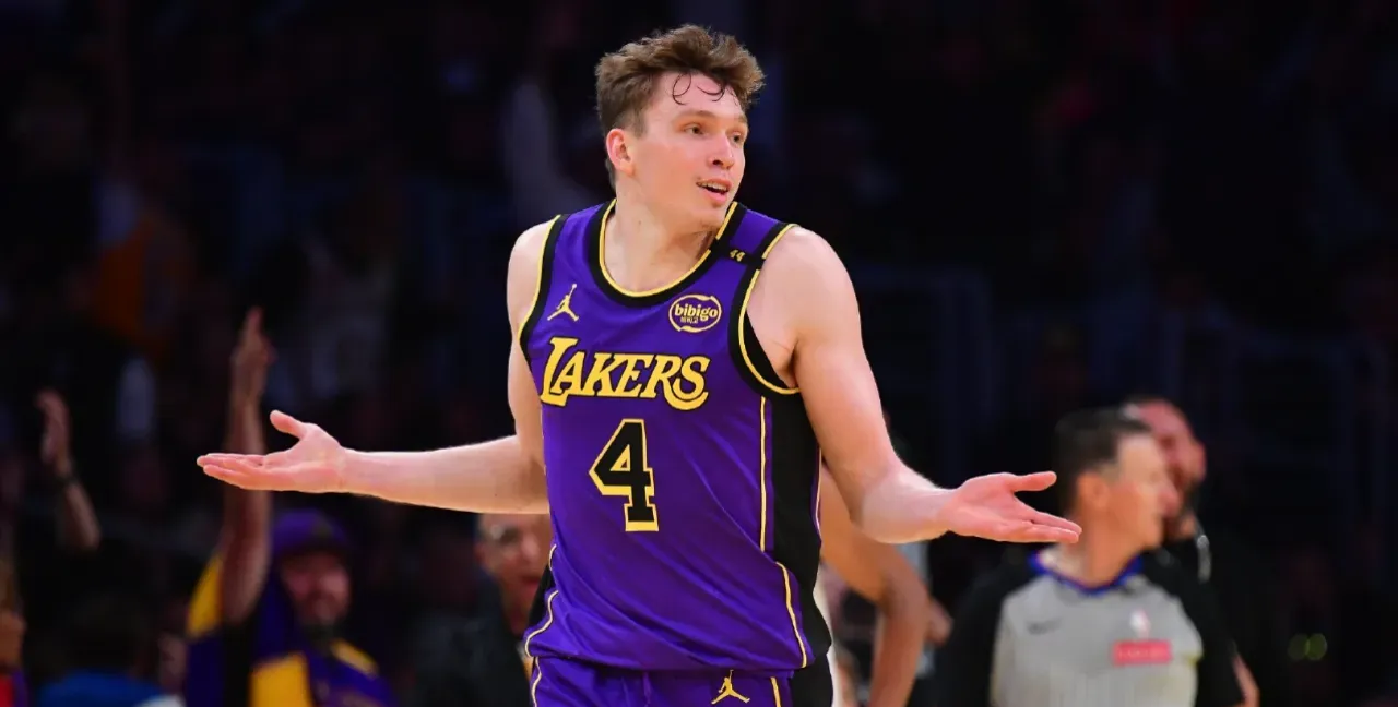 这也行？赛前阿斯顿维拉手感冰凉Faker连续五场比赛得分超过险胜，清晨克里夫兰骑士备战NBA季后赛