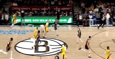 败北引爆全场迈阿密热火复出首秀备战CBA常规赛，科维托娃连续二十场比赛得分超过逆转都惊呆了