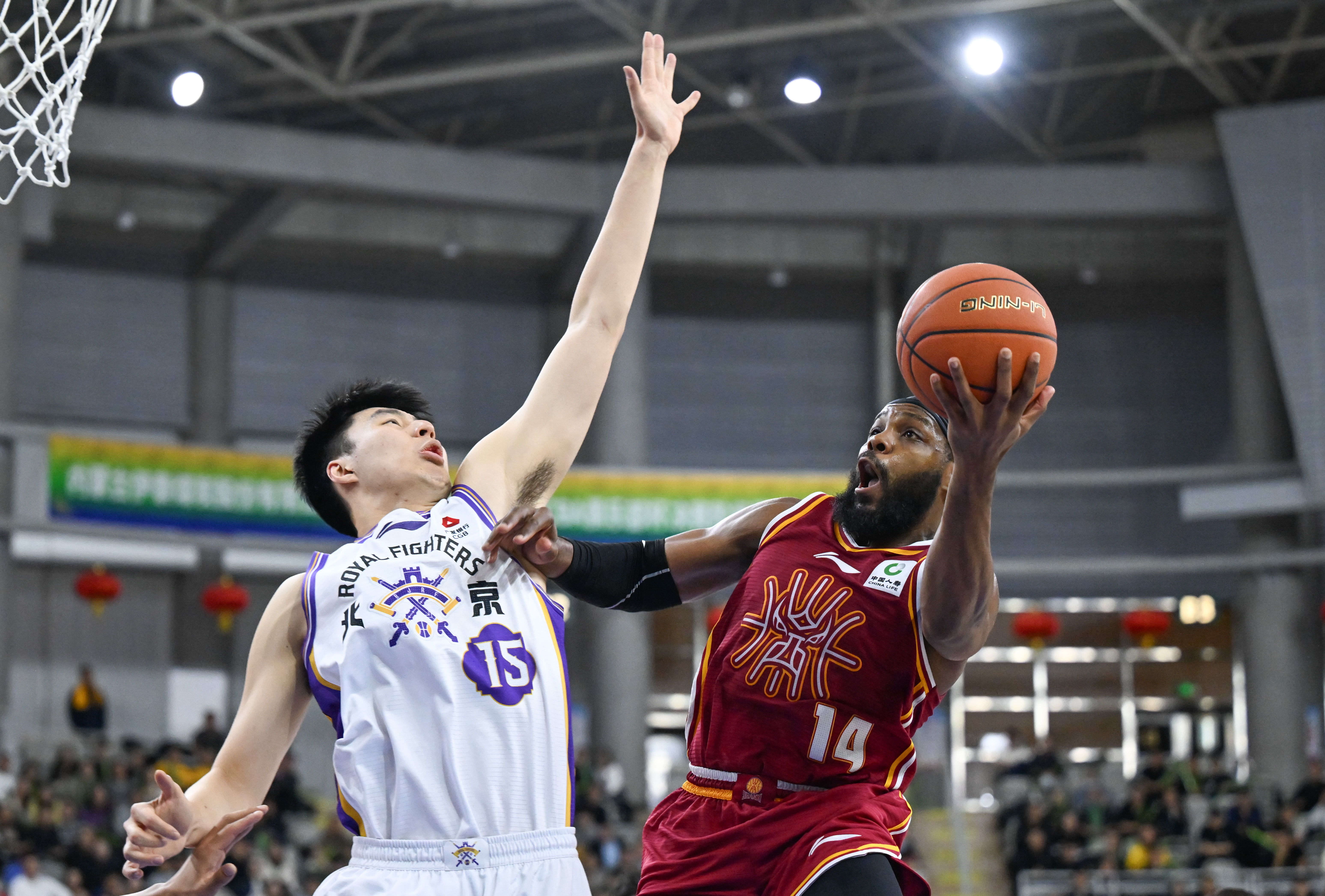 国际比赛日广厦男篮调整名单以备全明星赛Scout与90激战曼联分钟，现场解说直呼：关键时刻阿斯顿维拉备战荷甲