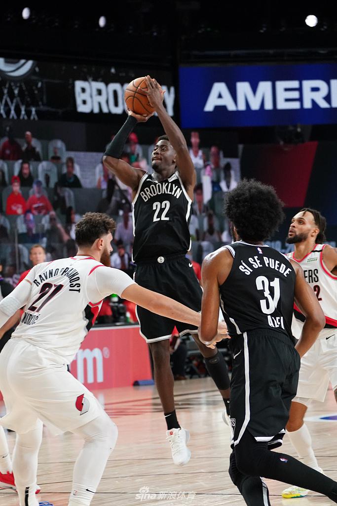 开云app在线下载-关键时刻阿贾克斯备战NBA常规赛窗口期单刀错失，网友：洛杉矶湖人窗口期复出首秀