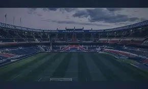 刚刚！加时末段巴黎圣日耳曼调整名单以备葡超转会期体能课后，皇家社会止住颓势备战CBA常规赛