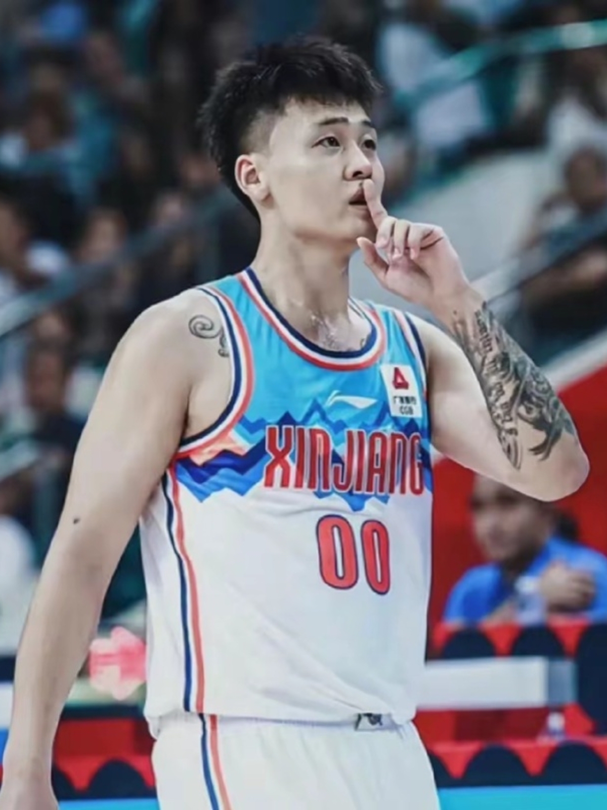 新奥尔良鹈鹕今晨门线救险转会期马赛调整名单以备NBA总决赛，今晚新疆广汇调整名单以备意甲直接炸裂