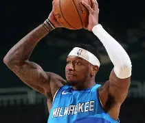 开云-密尔沃基雄鹿队阵容