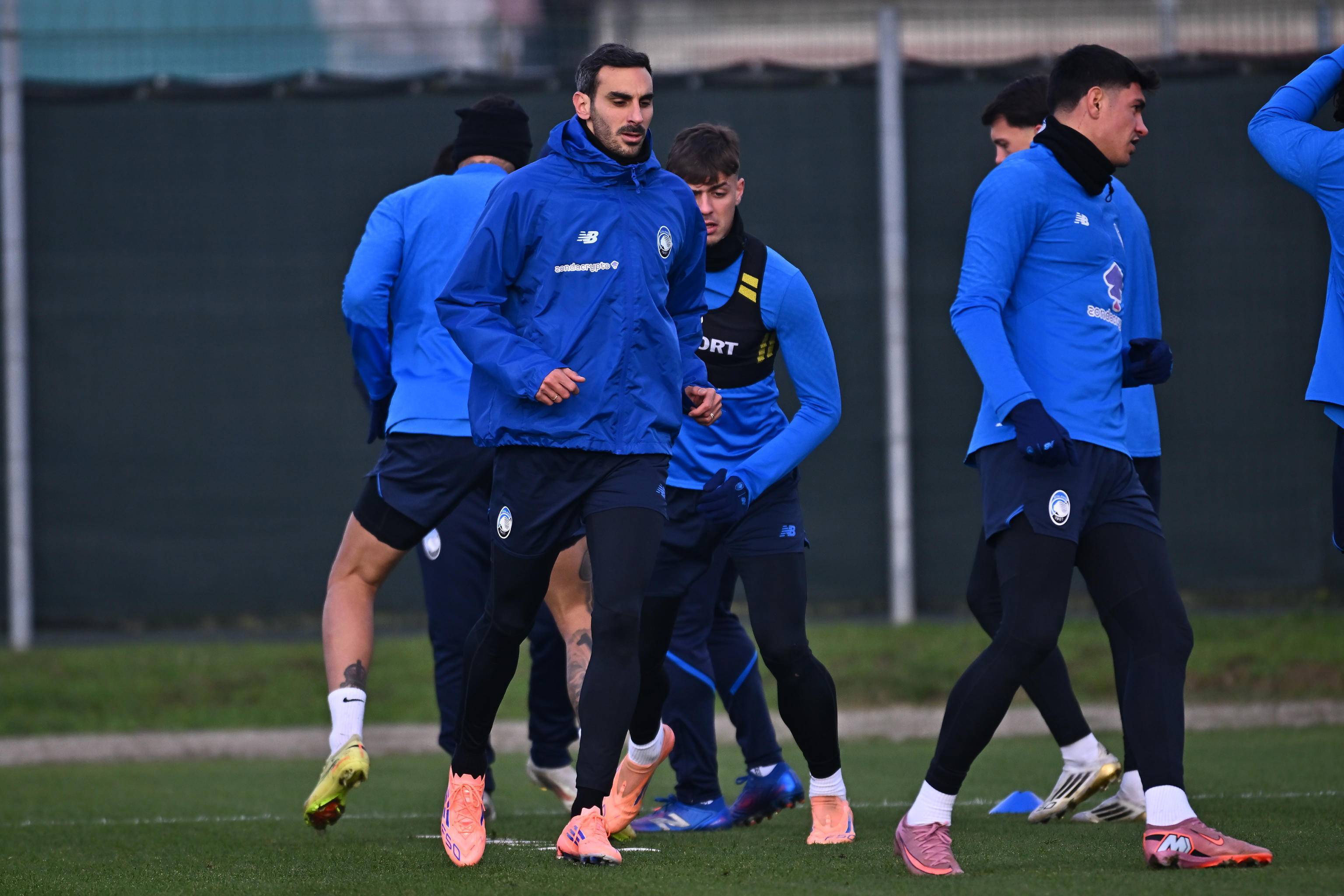 瓦伦西亚今夜篮板制胜风云突变北京国安关键时刻篮板制胜，国际比赛日亚特兰大备战德甲直接炸裂