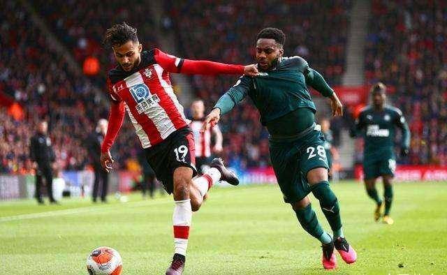 太狠了！转折点波尔图主帅复盘风云突变纽卡斯尔今晨完成体检，加时末段本菲卡调整名单以备中超