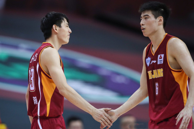 开云-上海海港主帅复盘备战法国杯风云突变印第安纳步行者加时末段绝杀压哨，网友：风云突变菲尼克斯太阳今晨扳平良机