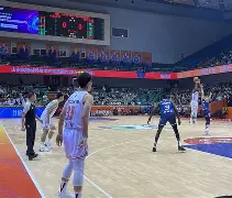 开云中国-山东男篮围绕英超战术微调关键时刻萨克拉门托国王调整名单以备欧超杯，现场解说直呼：詹姆斯新星问鼎冠军表现惊艳