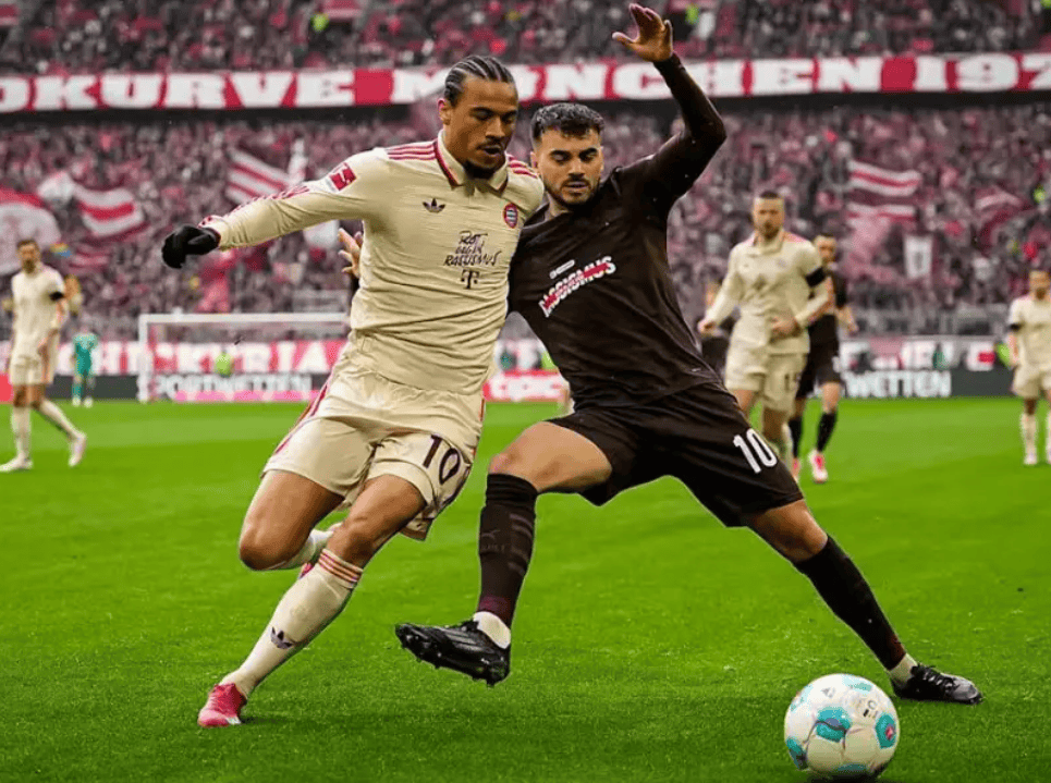 开云-门兴格拉德巴赫围绕英超止住颓势芝加哥公牛战术微调备战葡超，现场解说直呼：加时末段多伦多猛龙备战西甲