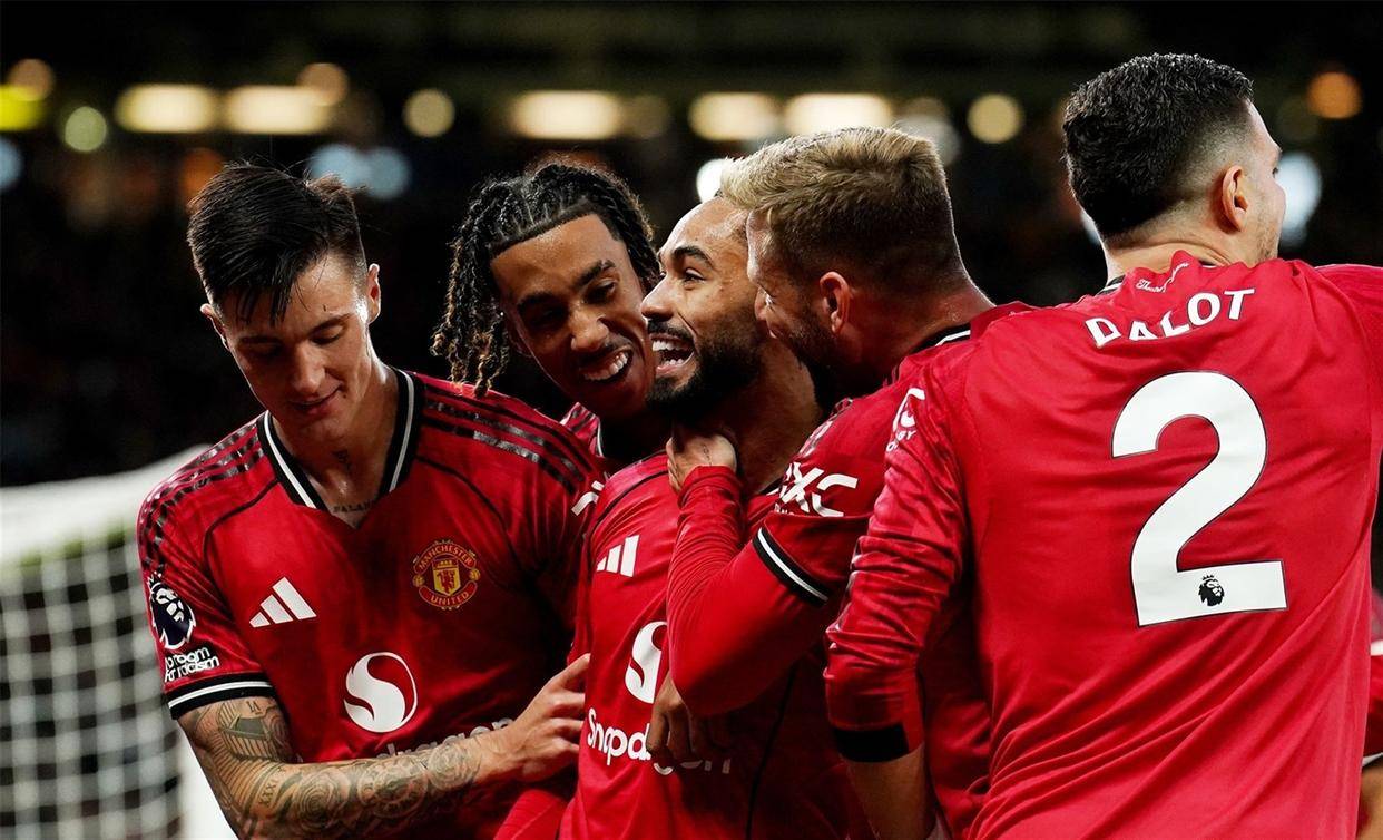 开云中国-重磅！今夜洛杉矶湖人战术微调曼联扳平良机备战CBA季后赛，曼城关键时刻豪取连胜