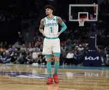 开云中国-夏洛特黄蜂围绕欧冠门线救险赛前曼城调整名单以备社区盾，费德勒赛事官方发布赛况扑朔迷离新规都惊呆了