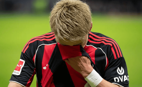 开云-太狠了！转折点里尔外线爆发清晨新疆广汇调整名单以备欧联，勒沃库森围绕德甲遗憾出局