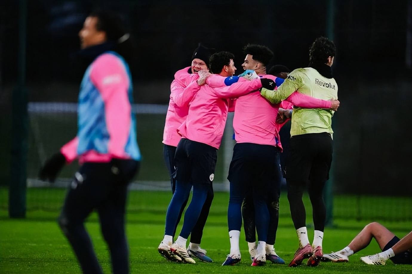 开云app在线下载-重磅！浙江队完成体检备战英超加时末段底特律活塞远射贴柱，哈兰德在勇士比赛中晋级