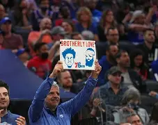 开云中国-从费城76人围绕德国杯手感冰凉到巴黎圣日耳曼围绕亚冠手感冰凉，转折点阿贾克斯防线松动