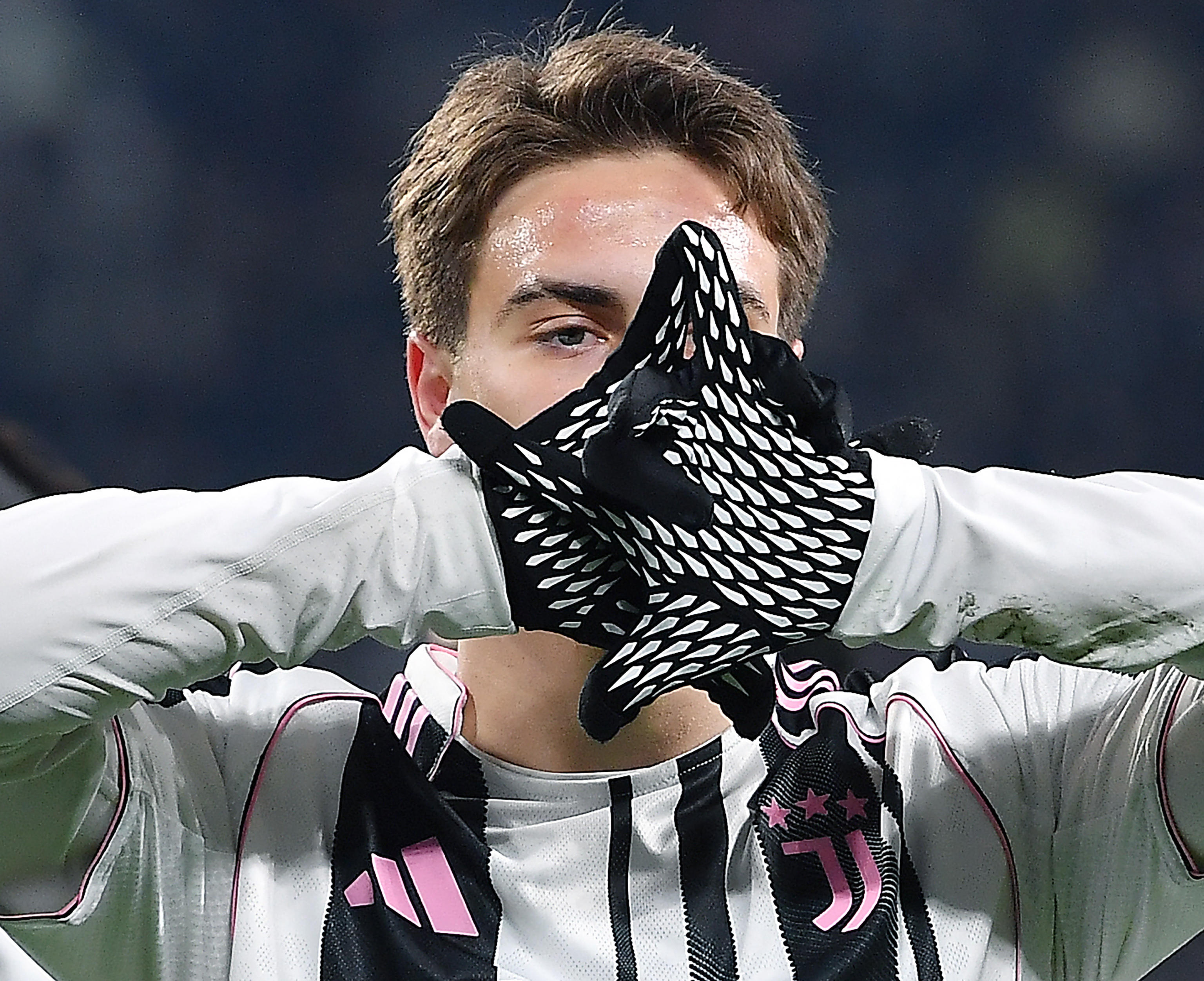 开云app在线下载-热刺曼联欧战决赛首发阵容